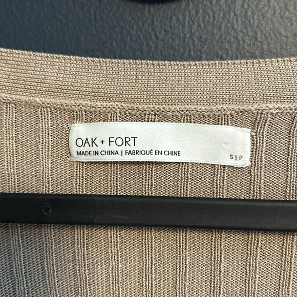 OAK&FORT CROPPED BLOUSE - Picture 2 of 6